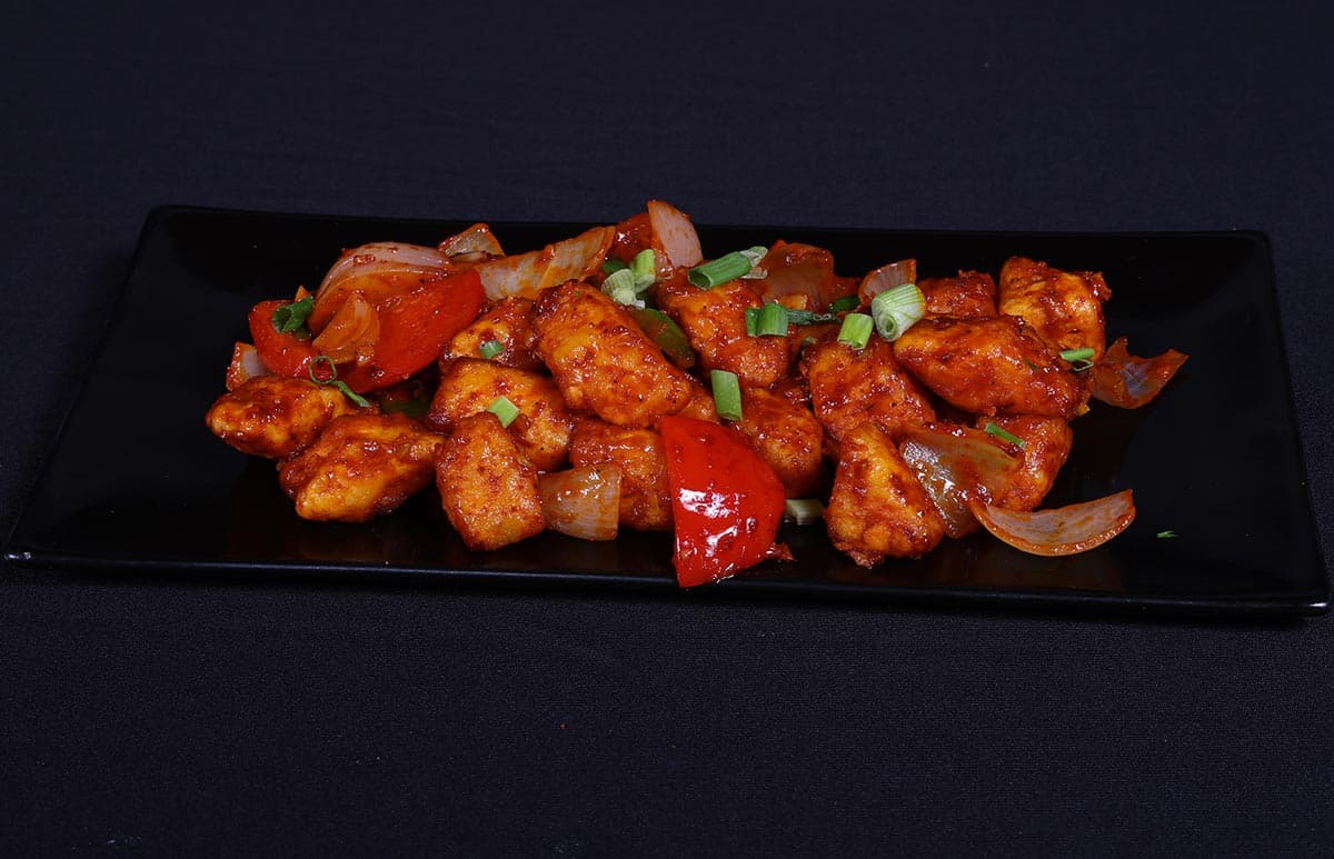 Chilli chicken dry at Foyer