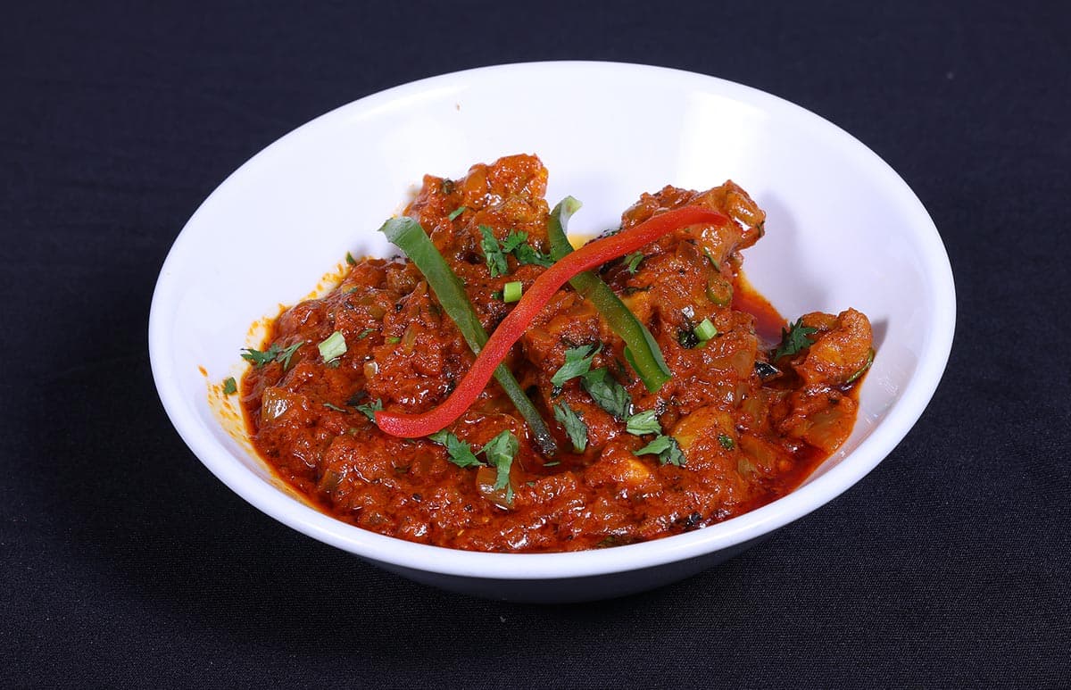Spicy chicken curry at Foyer